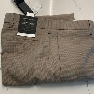BR non-iron stretch cotton dress pant